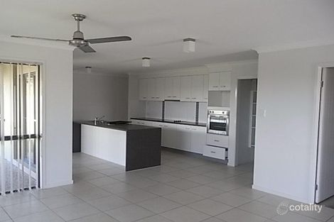 Property photo of 3 James Court Beerwah QLD 4519