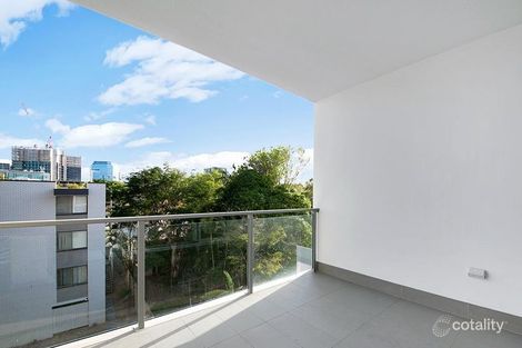 Property photo of 310/6 Land Street Toowong QLD 4066