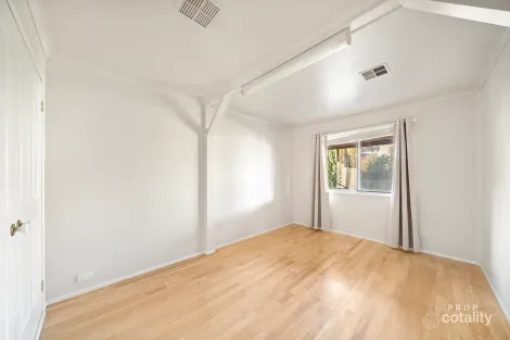 Property photo of 18 Yolanta Court Seabrook VIC 3028