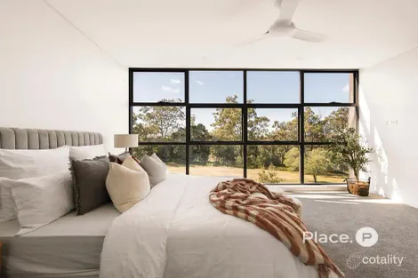 Property photo of 15/75 Jacaranda Place Indooroopilly QLD 4068