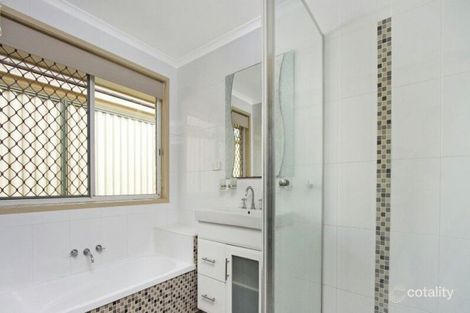 Property photo of 16 Mooloolah Court Hillcrest QLD 4118