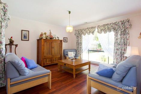 Property photo of 1 Lana Place Narre Warren VIC 3805