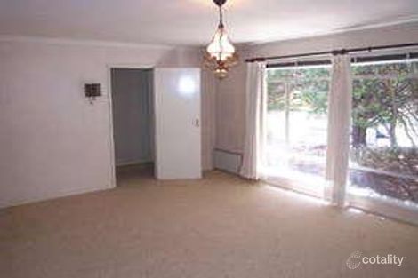 Property photo of 31 Robertson Street Curtin ACT 2605
