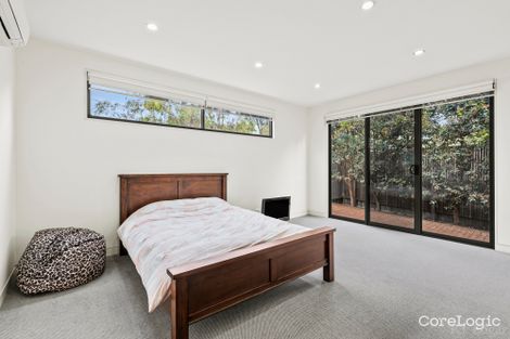 Property photo of 2 California Boulevard Point Lonsdale VIC 3225