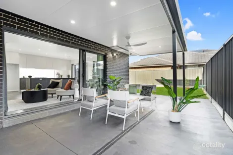 Property photo of 50 Ingall Loop Catherine Field NSW 2557