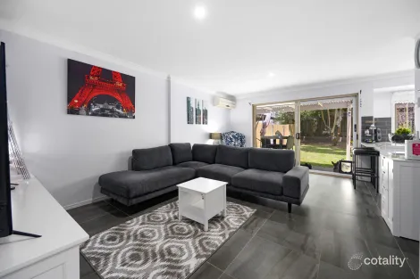 Property photo of 27/19 Harrow Place Arundel QLD 4214