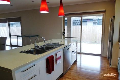 Property photo of 16 Gavin Street Warrnambool VIC 3280