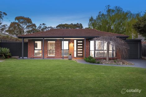 17 Colesbourne Ct, Kilsyth South, VIC 3137