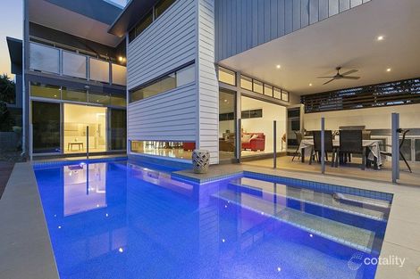 Property photo of 47 Grattan Terrace Wynnum QLD 4178