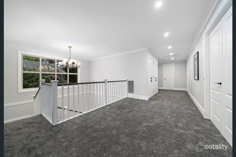 Property photo of 45 Frank Street Box Hill South VIC 3128
