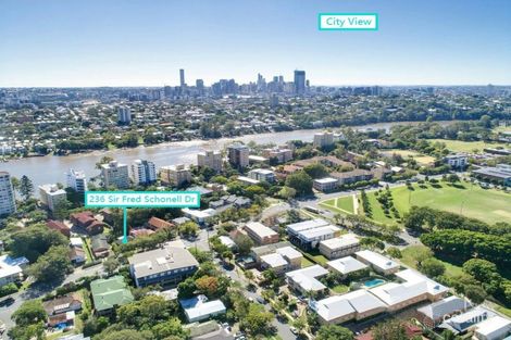 Property photo of 236 Sir Fred Schonell Drive St Lucia QLD 4067