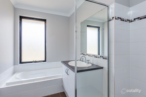 Property photo of 8 Featherstone Road Orelia WA 6167