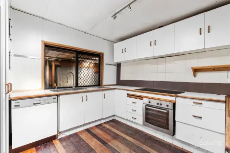 Property photo of 30 Moora Street Ashmore QLD 4214