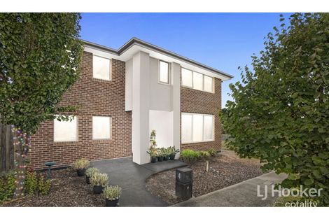 4 Savile Pl, Narre Warren, VIC 3805