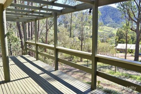Property photo of 13 River Bend Rise Macs Cove VIC 3723