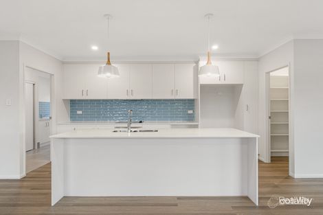 Property photo of 40 Henley Drive Highfields QLD 4352