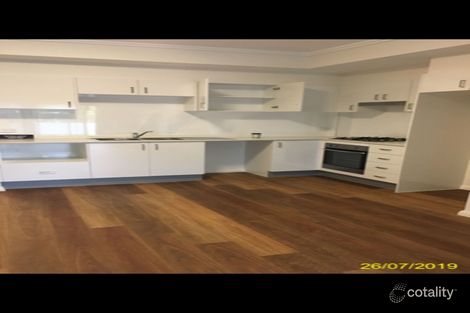 28 Chamberlain St, Campbelltown, NSW 2560