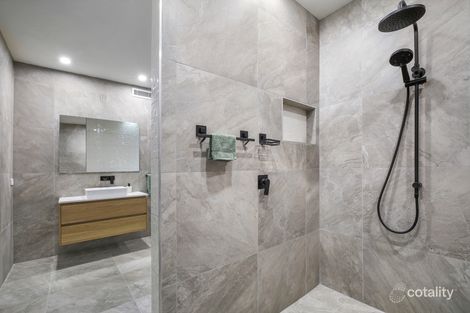 Property photo of 28 Llewellyn Street Saratoga NSW 2251