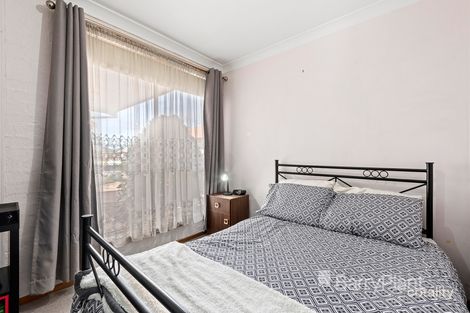 Property photo of 4/129-131 Mossfiel Drive Hoppers Crossing VIC 3029