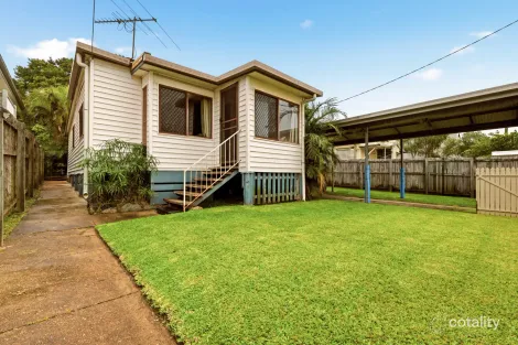 Property photo of 30 Hale Street Margate QLD 4019