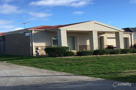51/17 Crestmont Dr, Melton South, VIC 3338
