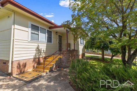 4 Pioneer St, Batlow, NSW 2730
