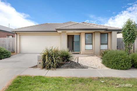 Property photo of 12 Hiddick Road Point Cook VIC 3030