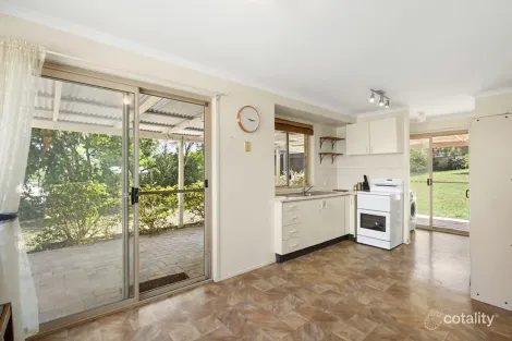 Property photo of 10 Emmanulla Drive Kingsthorpe QLD 4400