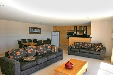 Property photo of 2/18 Nettin Circuit Jindabyne NSW 2627