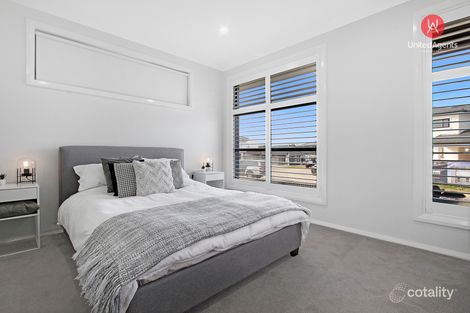 Property photo of 139 Rosedale Circuit Carnes Hill NSW 2171