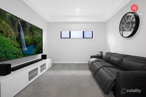 Property photo of 139 Rosedale Circuit Carnes Hill NSW 2171