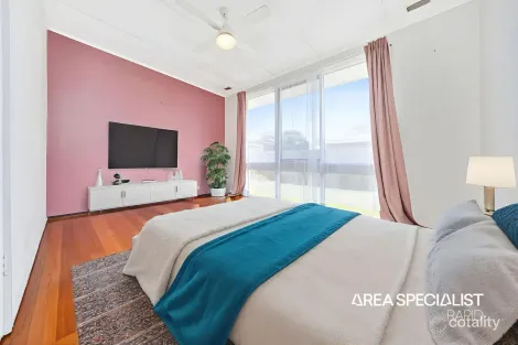 Property photo of 5 Hampton Drive Hampton Park VIC 3976