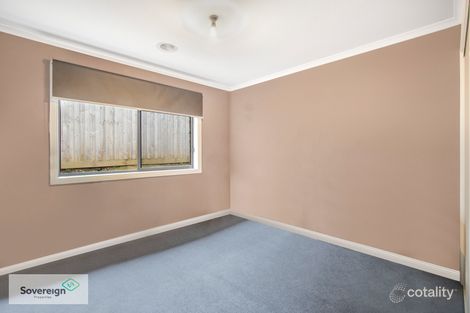 Property photo of 11 Appleporch Way Drouin VIC 3818