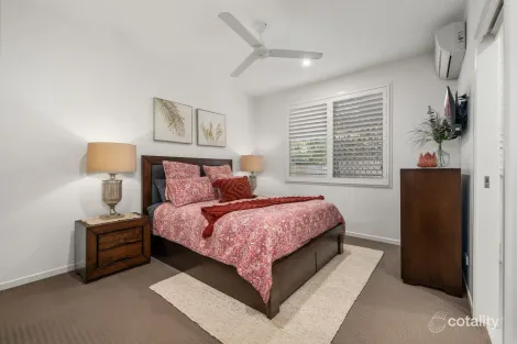 Property photo of 27 Elouera Close Landsborough QLD 4550