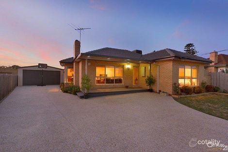 11 Brentwood Cl, Clayton South, VIC 3169