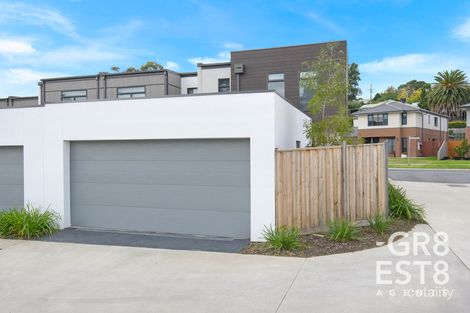 Property photo of 66 Outlook Drive Chirnside Park VIC 3116