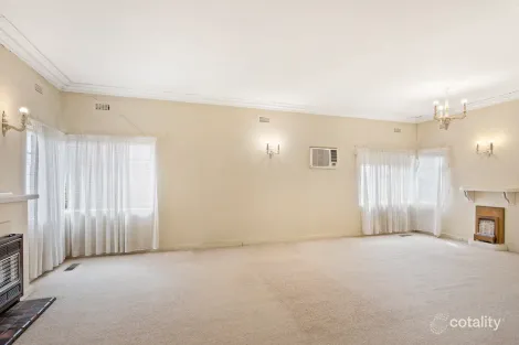 Property photo of 11 Sutton Street Balwyn North VIC 3104