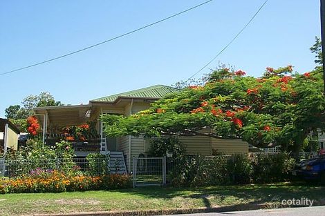 15 Marten St, South Gladstone, QLD 4680