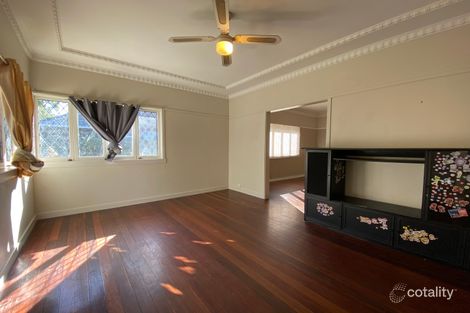 Property photo of 315 Warrigal Road Eight Mile Plains QLD 4113