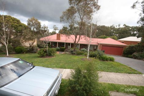 33-35 Waterview Ct, Croydon Hills, VIC 3136