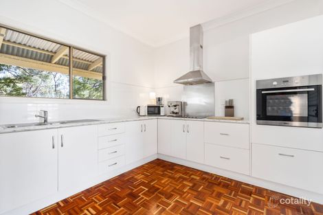 Property photo of 27 Baker Street Emerald QLD 4720