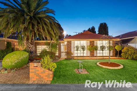 9 Hawksburn Cres, Wantirna South, VIC 3152