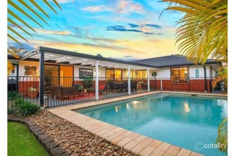 Property photo of 10 Jacaranda Place Ormiston QLD 4160
