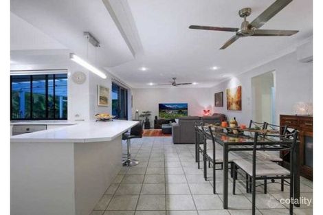 Property photo of 10 Jacaranda Place Ormiston QLD 4160