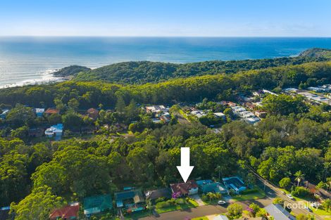 Property photo of 6 Calwalla Crescent Port Macquarie NSW 2444