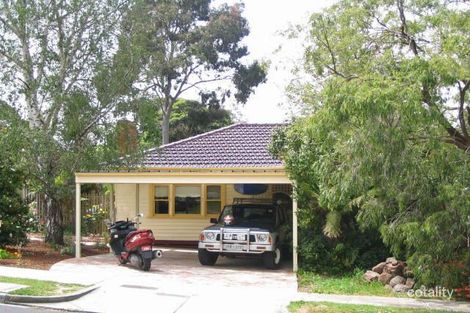 77 Shady Gr, Forest Hill, VIC 3131