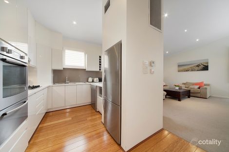 Property photo of 23/15 Beach Street Port Melbourne VIC 3207