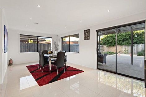 Property photo of 16 Hillside Avenue Northcote VIC 3070