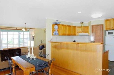 Property photo of 1/20 Augustine Drive Highton VIC 3216