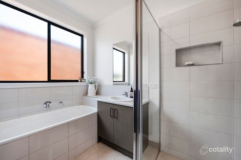 Property photo of 31A Kingston Avenue Pakenham VIC 3810